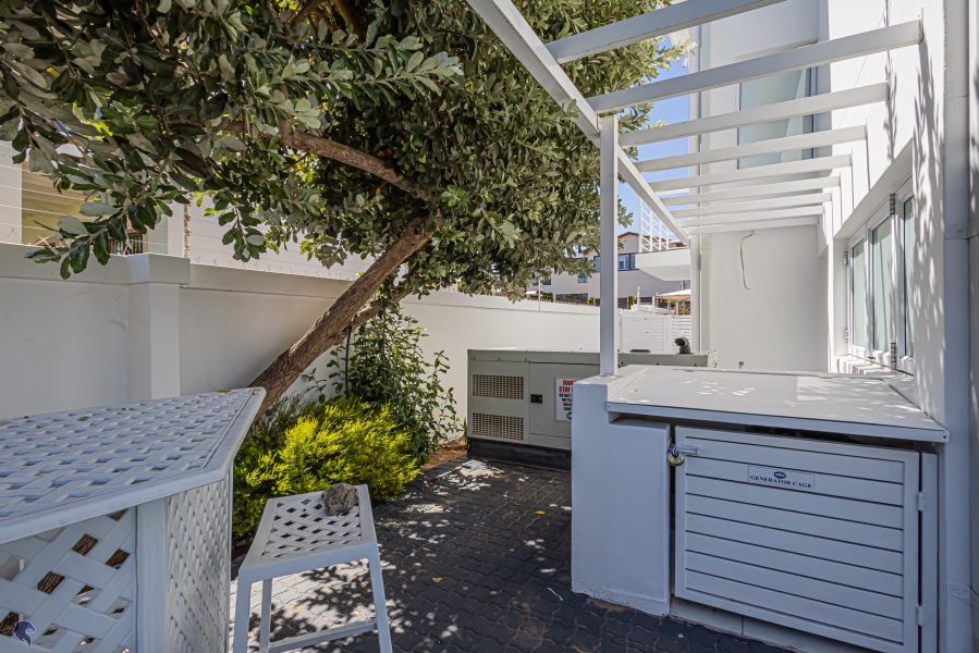 4 Bedroom Property for Sale in Myburgh Park Western Cape